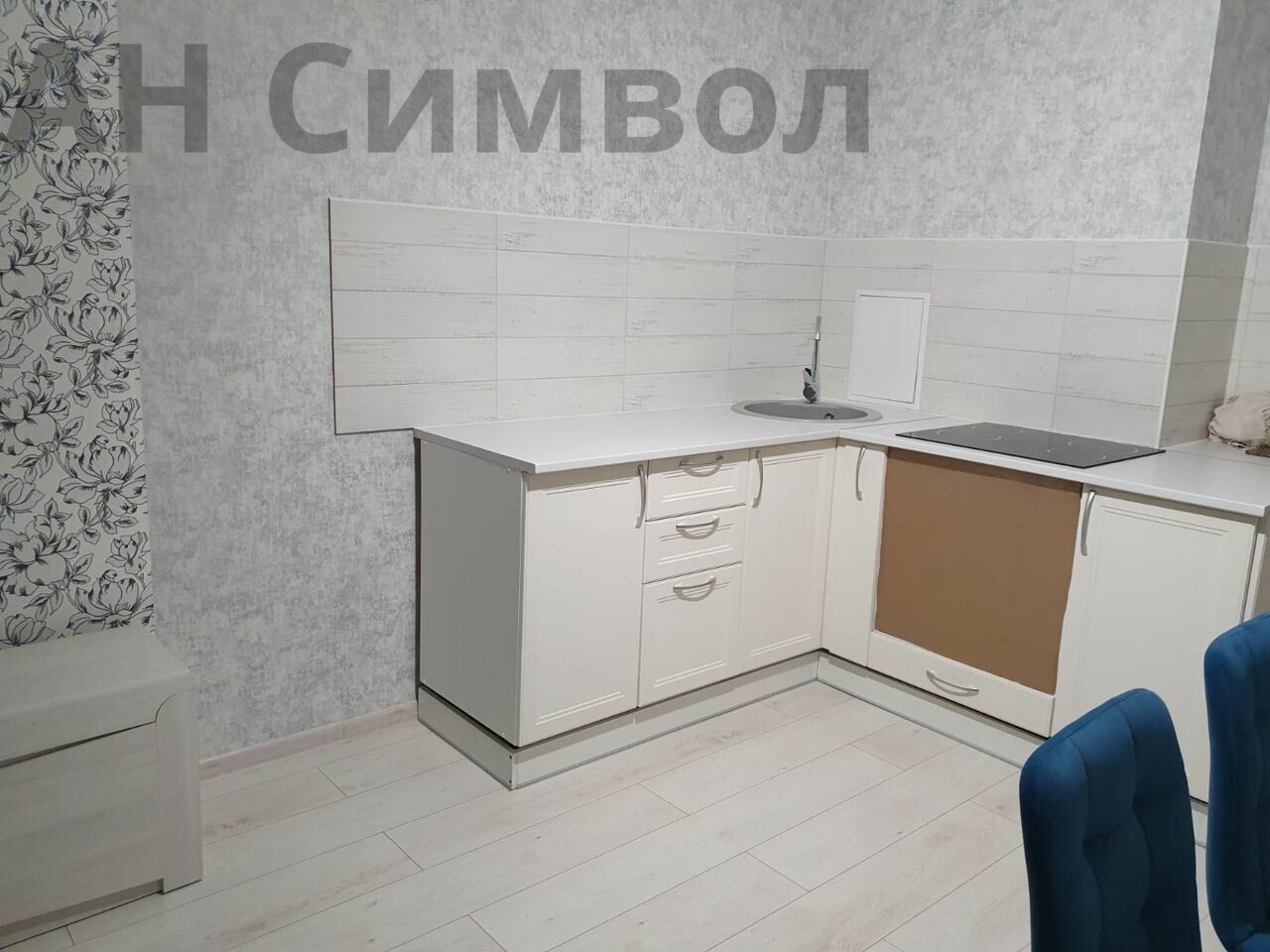 Продажа 2-комнатной квартиры, Новороссийск, проспект Ленина,  дом 52А