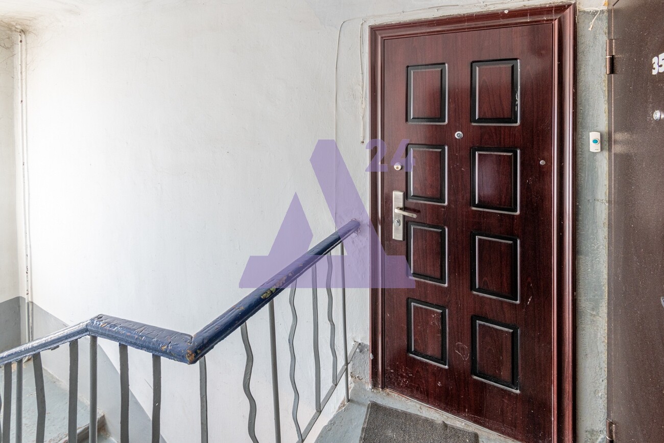 Квартира на продажу в Новоалтайске, улица Октябрьская, дом 5 фото №3