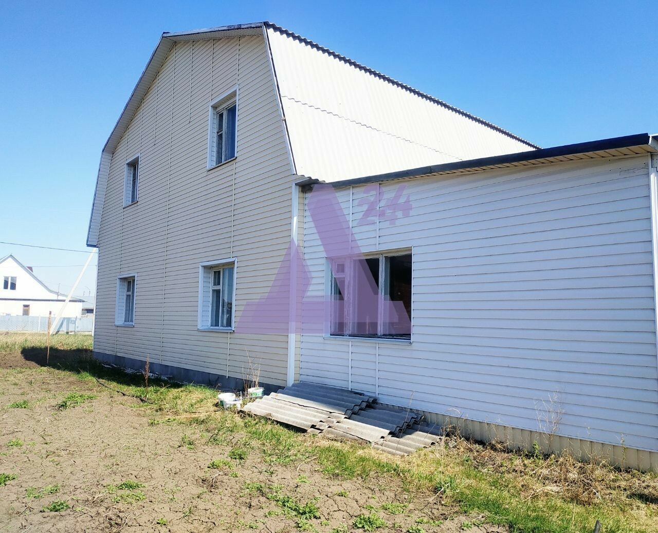 Дом с участком на продажу в Лесном, улица Магистральная, дом 80 фото №0