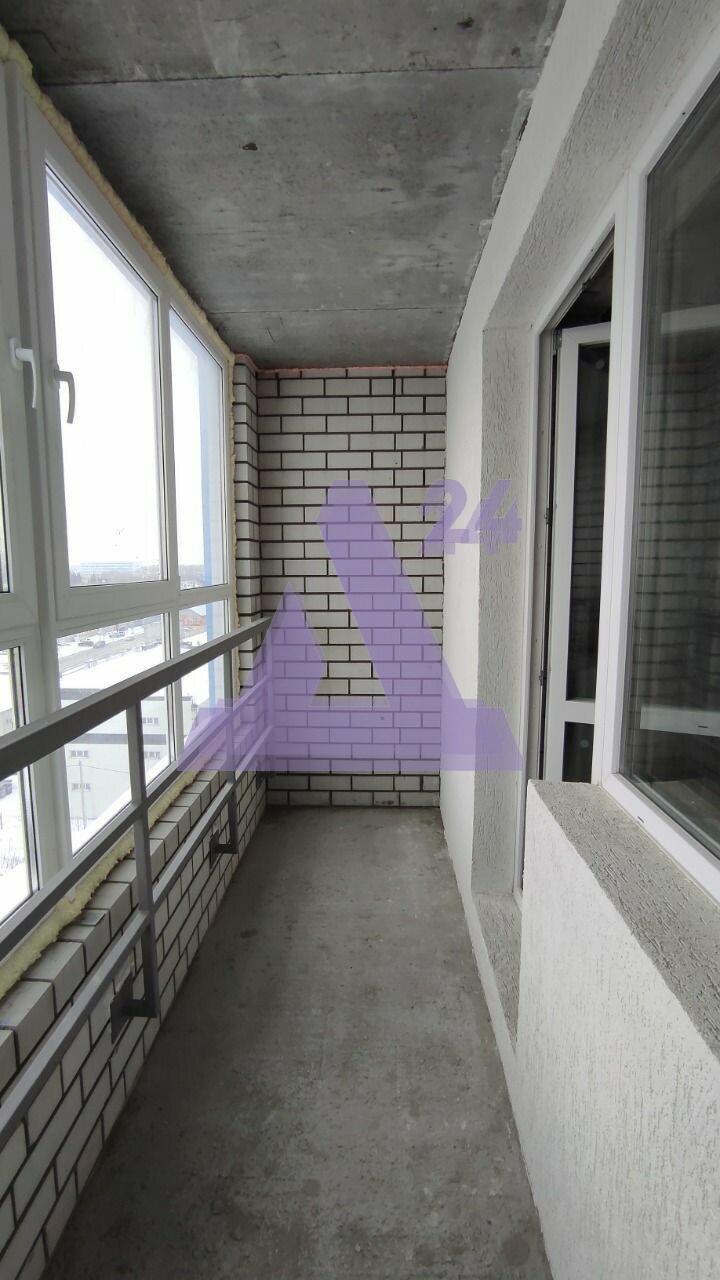 Квартира на продажу в Новоалтайске, улица Октябрьская, дом 18в фото №0