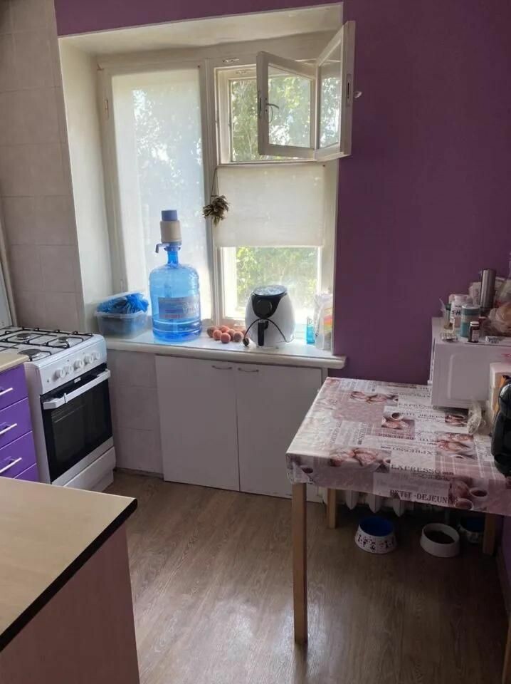Квартира на продажу в Таганроге, улица Чехова, дом 154-а фото №9