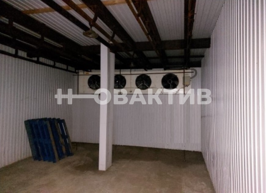 Производственное помещение · 4887.6 м² · 1/1 этаж