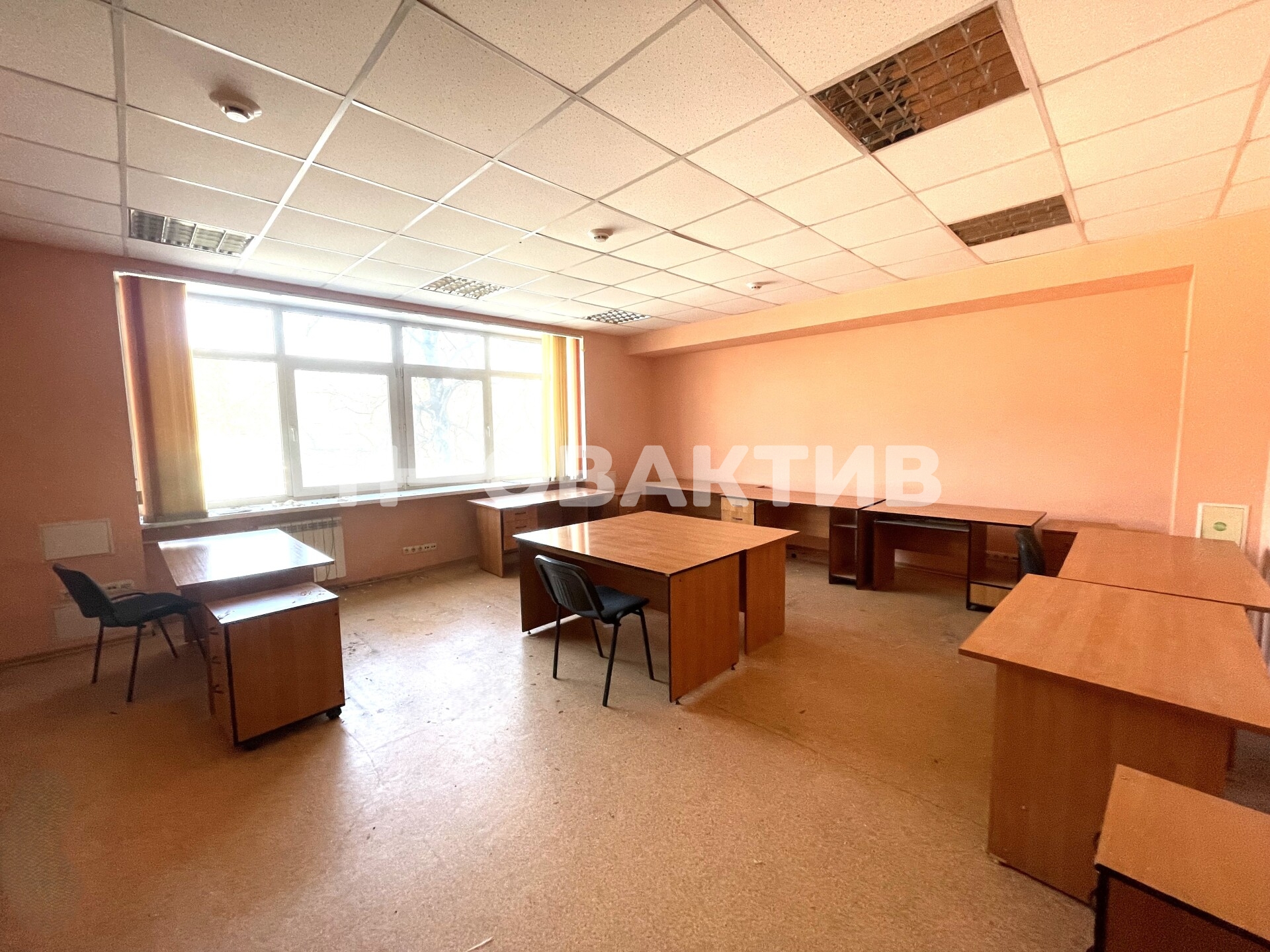 Офис · 71.4 м² · 2/5 этаж — Изображение 1