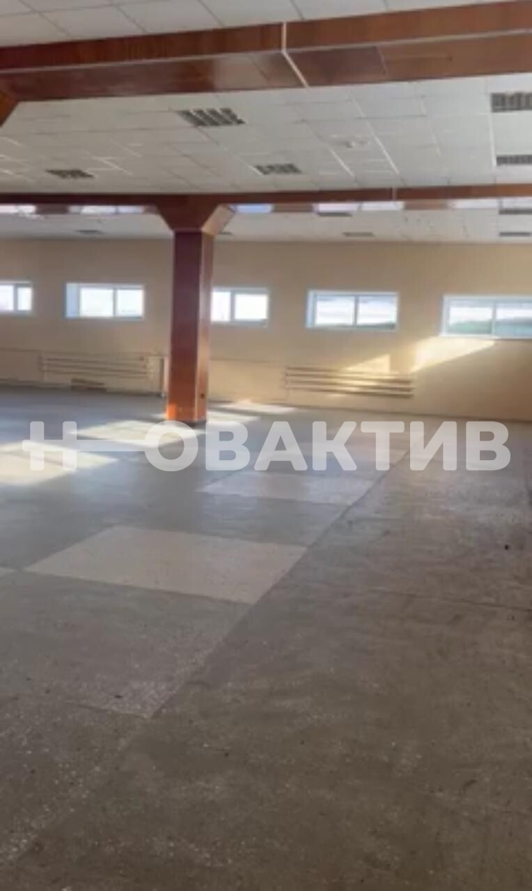 Торговая площадь · 1100.3 м² · 1/2 этаж — Изображение 3