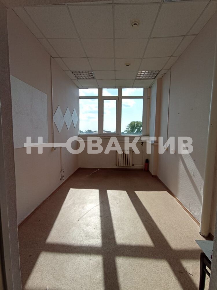 Офис · 11.7 м² · 5/5 этаж