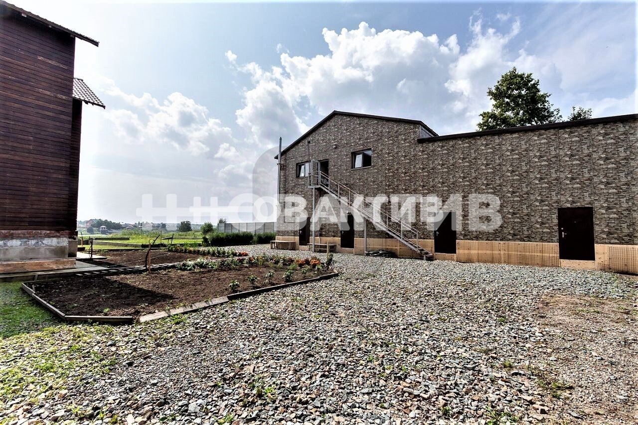 3-этажного Коттедж · 500 м² · 50.0сот.