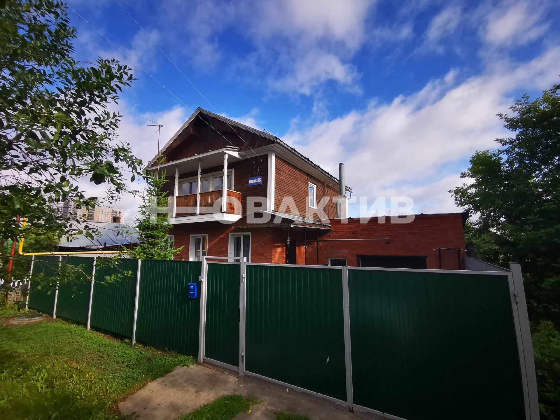 2-этажного Коттедж · 161 м² · 4.2сот.