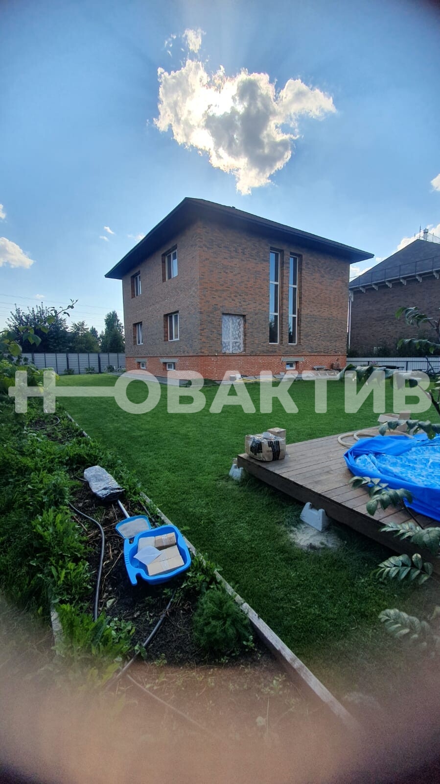 2-этажного Дом · 309 м² · 10.0сот.