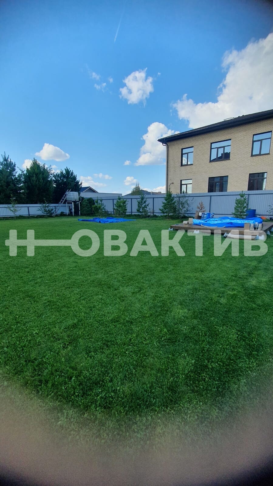 2-этажного Дом · 309 м² · 10.0сот.