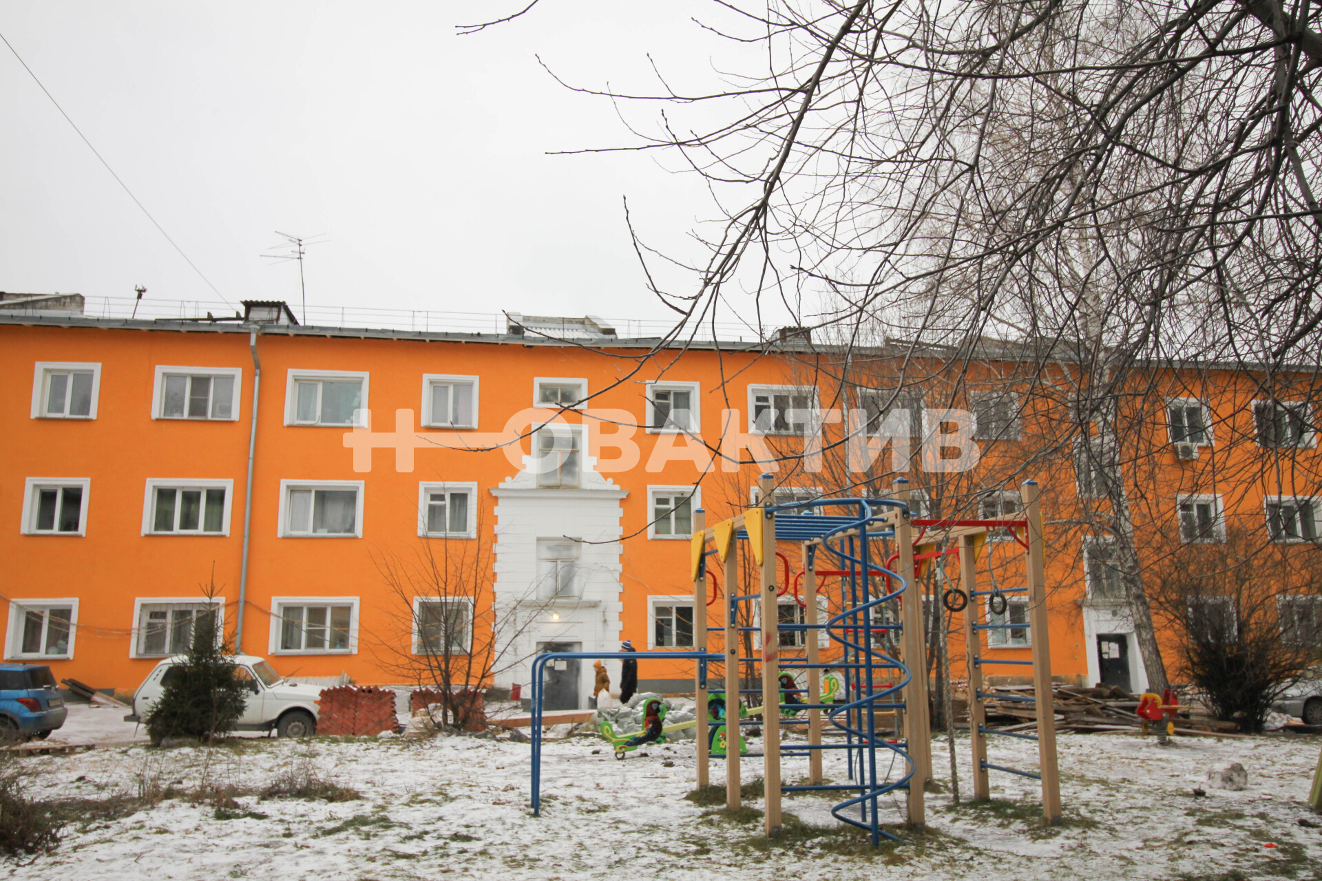 3-комн. квартира · 57 м² · 1/3 этаж