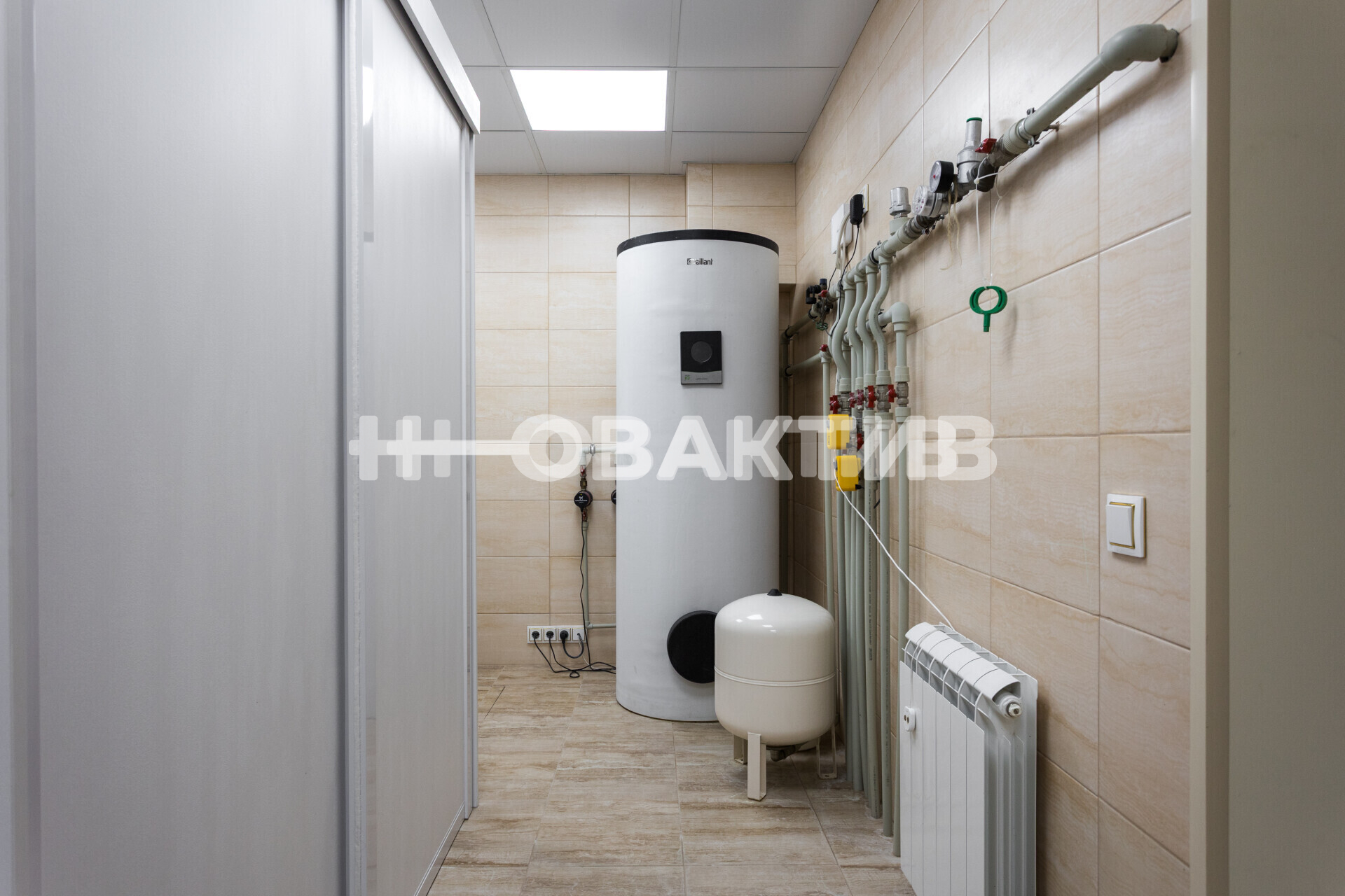 3-этажного Дом · 400 м² · 10.0сот. — Изображение 32