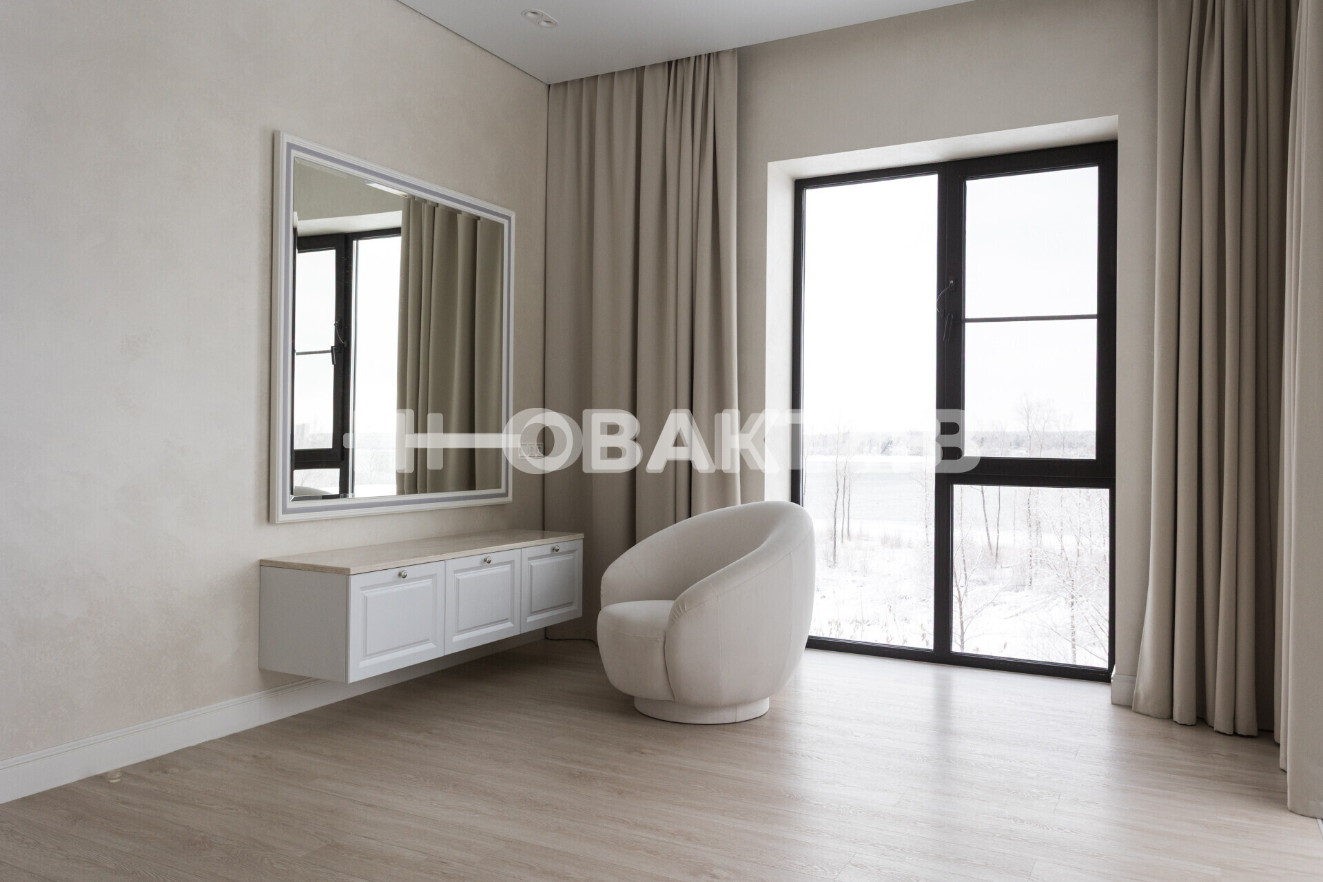 3-этажного Дом · 400 м² · 10.0сот. — Изображение 23