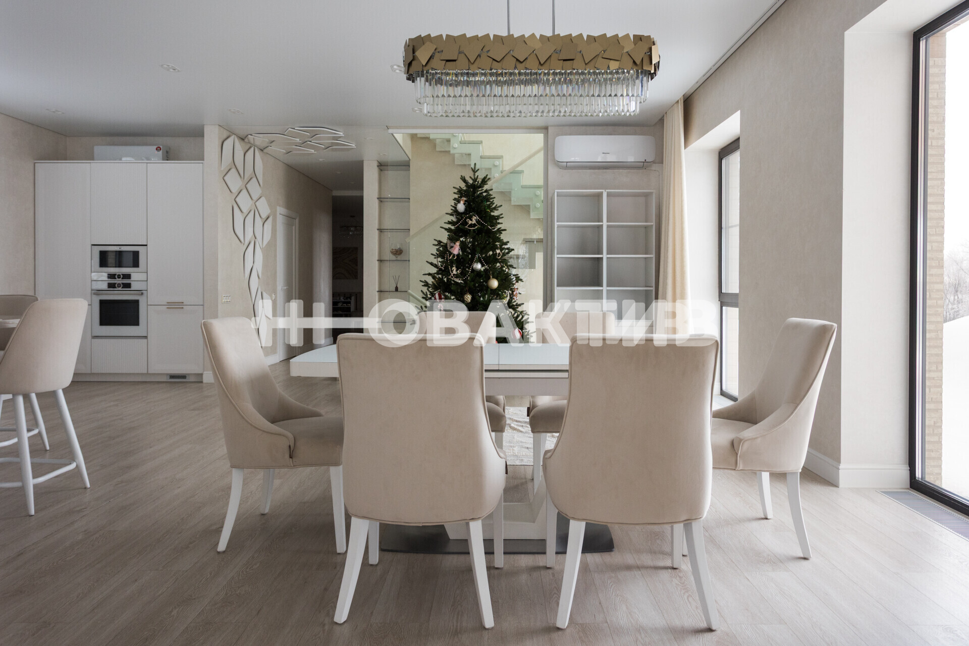 3-этажного Дом · 400 м² · 10.0сот. — Изображение 4