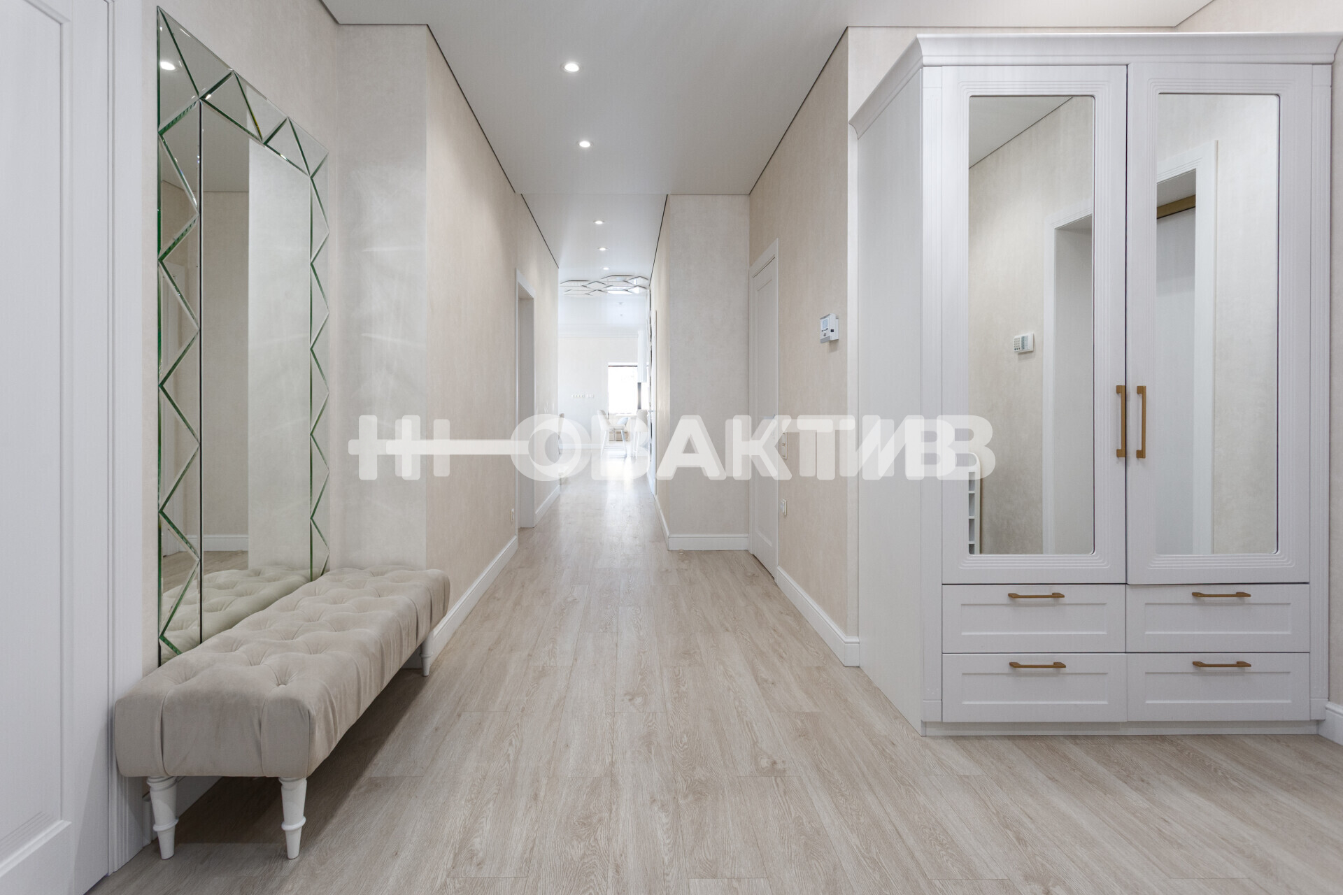 3-этажного Дом · 400 м² · 10.0сот. — Изображение 25