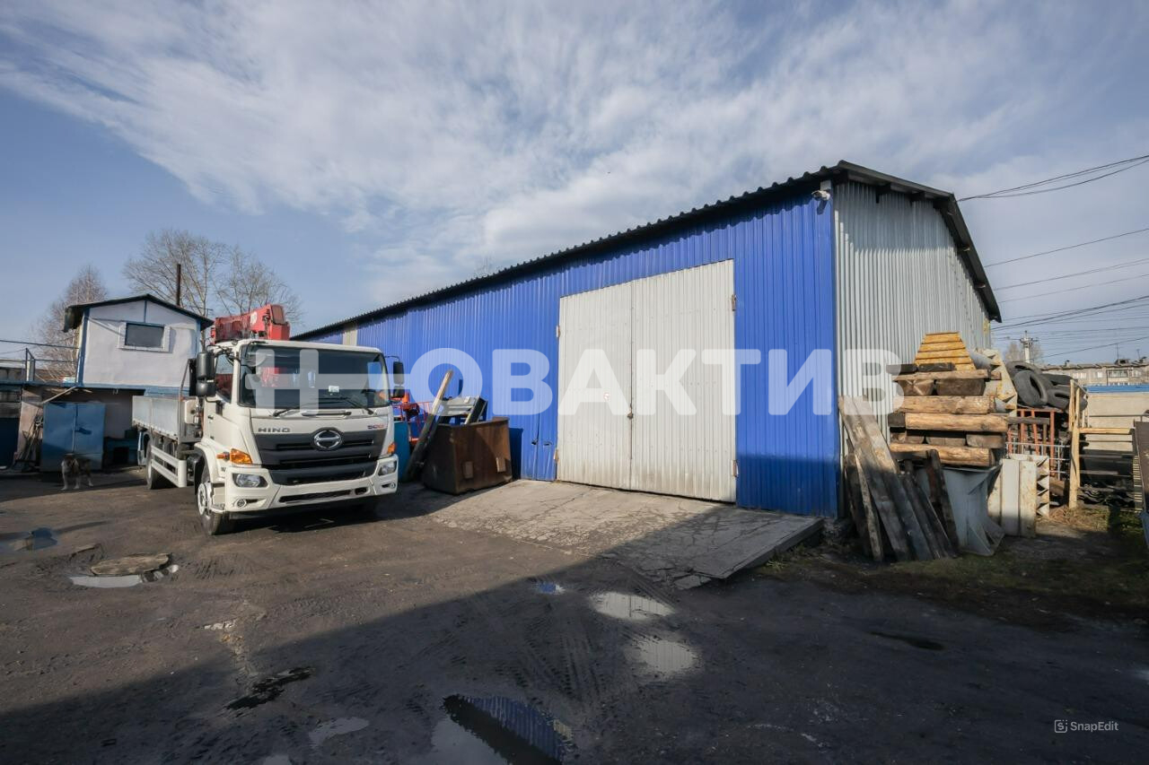 Склад · 929.7 м² · 1/1 этаж