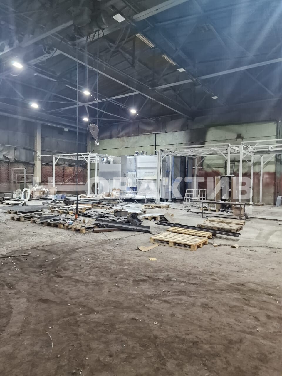 Производственное помещение · 1500.0 м² · 1/1 этаж