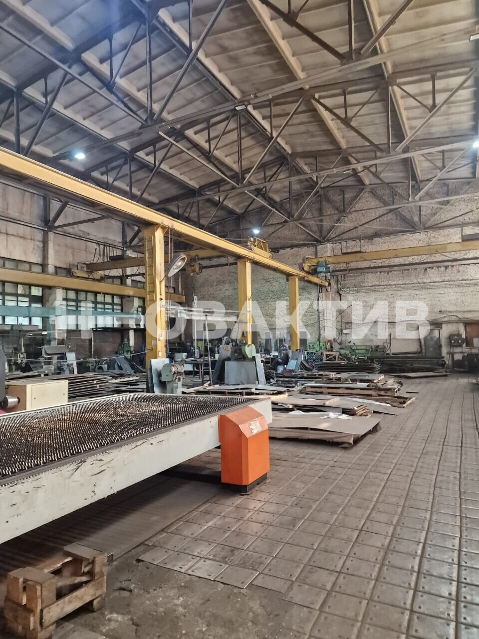 Производственное помещение · 1500.0 м² · 1/1 этаж
