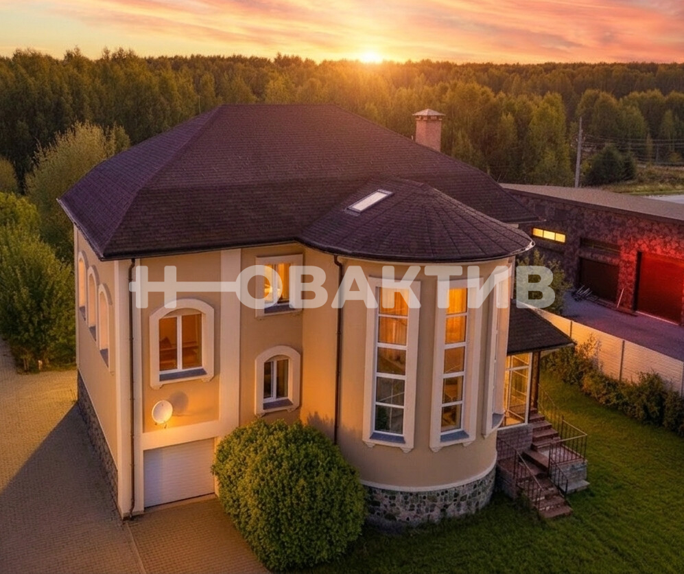 3-этажного Коттедж · 353 м² · 14.0сот. — Изображение 1