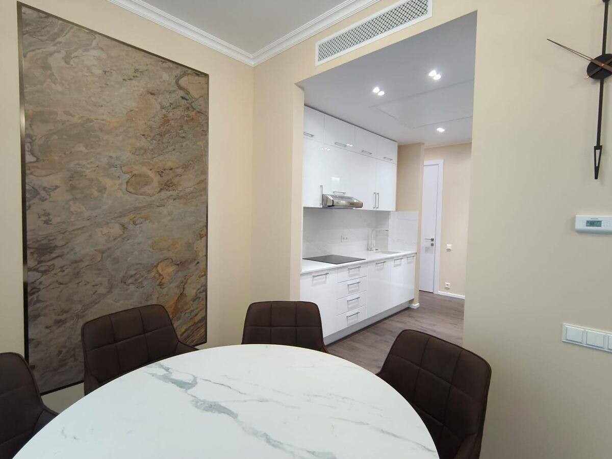 4-комн. квартира, 160 м²