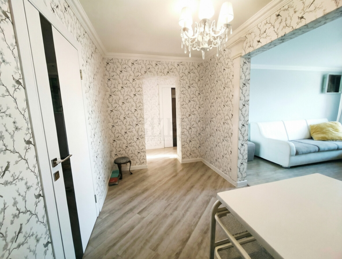 4-к. квартира, 80 м², 4/5 эт. — фото 8