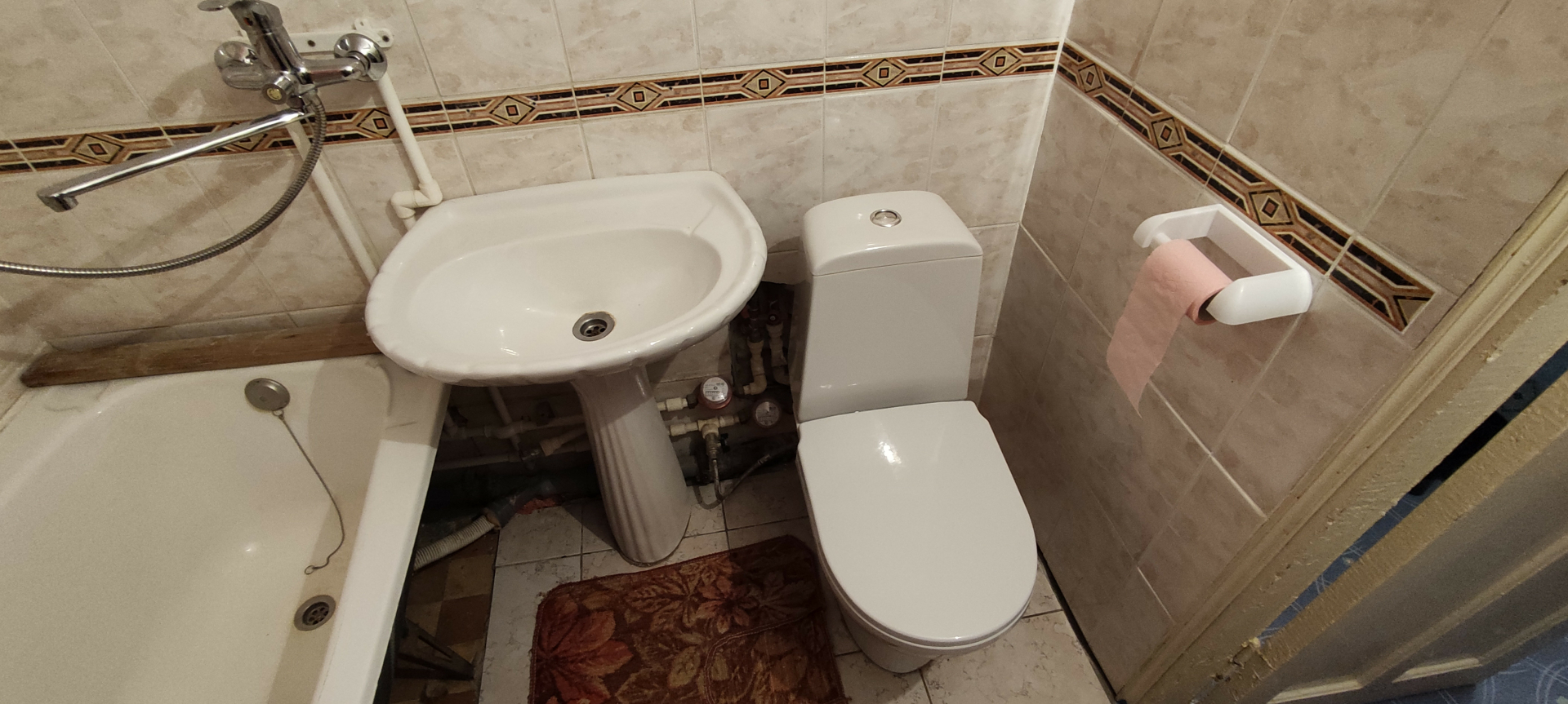 Продажа 1-комнатной квартиры, Волгоград, улица им Ломакина, дом 13 Продажа 1-комнатной квартиры, Волгоград, улица им Ломакина, дом 13
