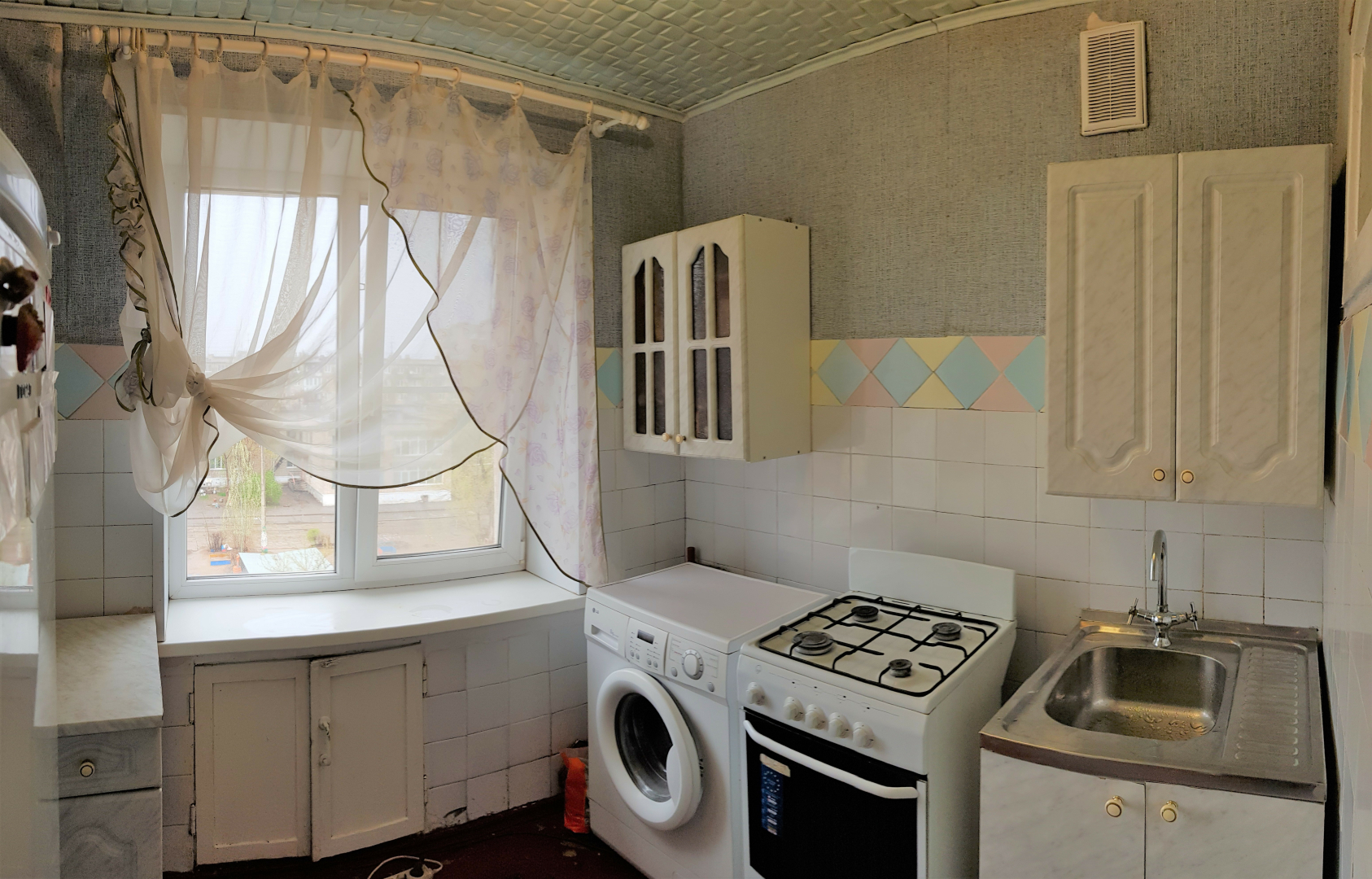 Продажа 3-комнатной квартиры, Волгоград, улица им композитора Танеева, дом 8 Продажа 3-комнатной квартиры, Волгоград, улица им композитора Танеева, дом 8